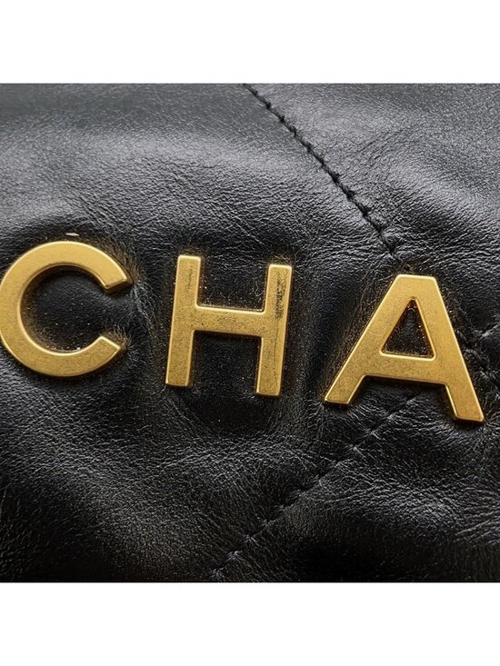 Chanel Backpack 22 Small Shiny Calfskin Black main image 8